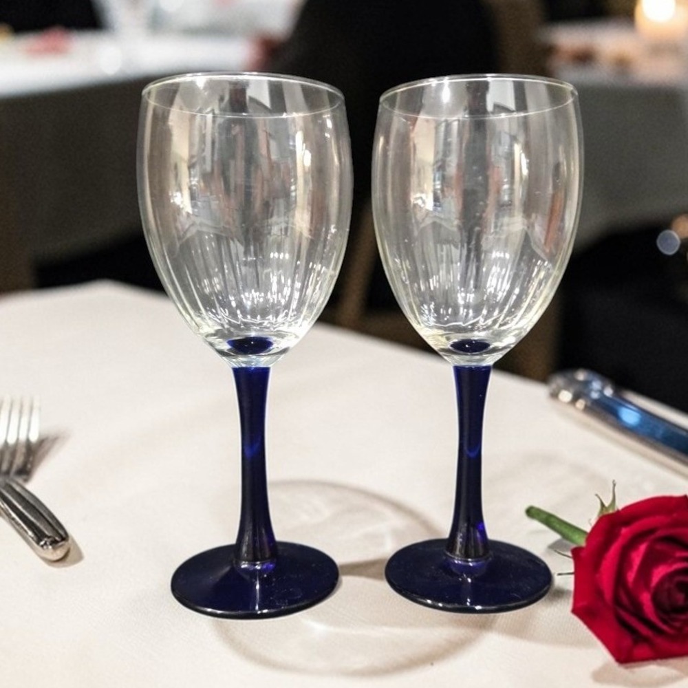 Luminarc‎ Neptune Cobalt Wine Glasses, Set of 2, Vintage Replacement Stemware